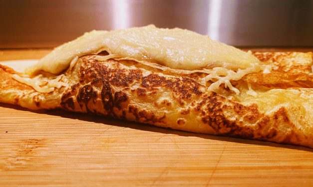 Ficelle Picarde traditionnelle – Crêpe Jambon Champignons gratinée