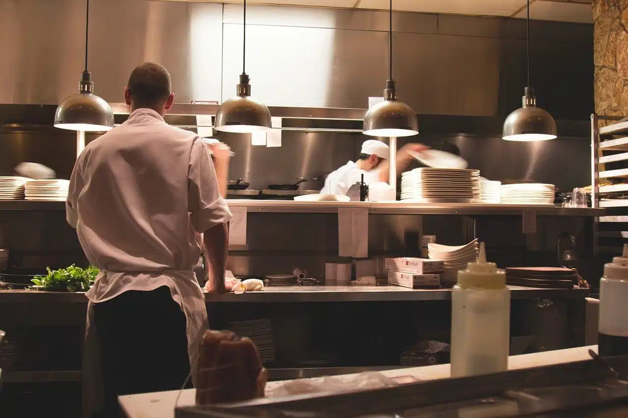 Restaurant 2623071_1280