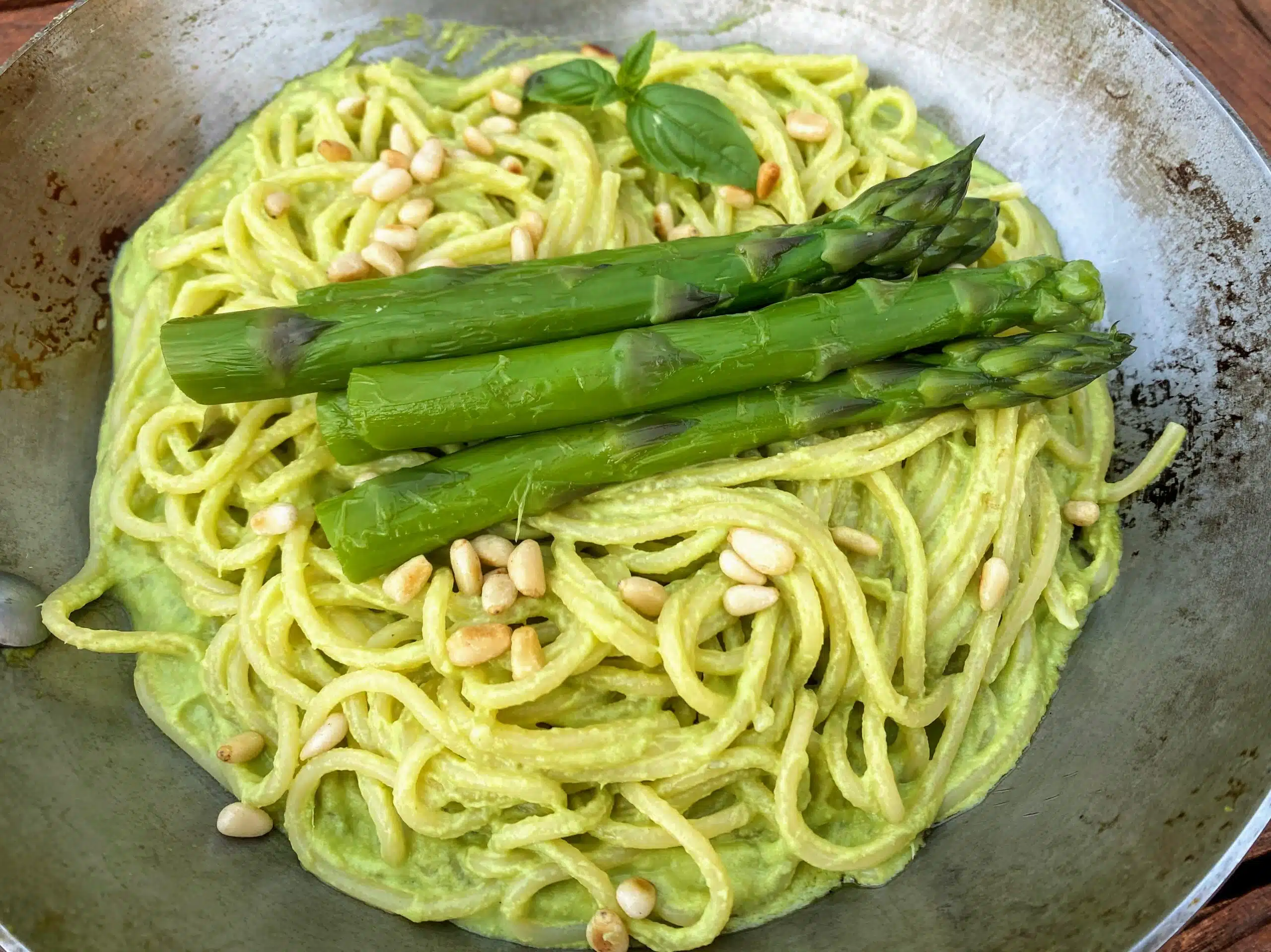 Pesto Dasperges Vertes Vue Cote Scaled