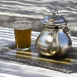 Thé à la menthe marocain