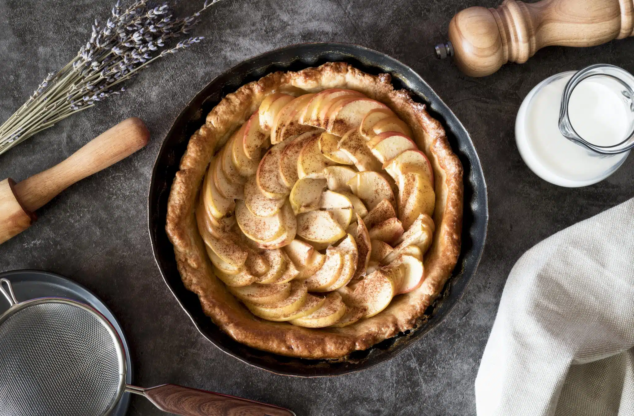 Top View Apple Pie Tray Scaled