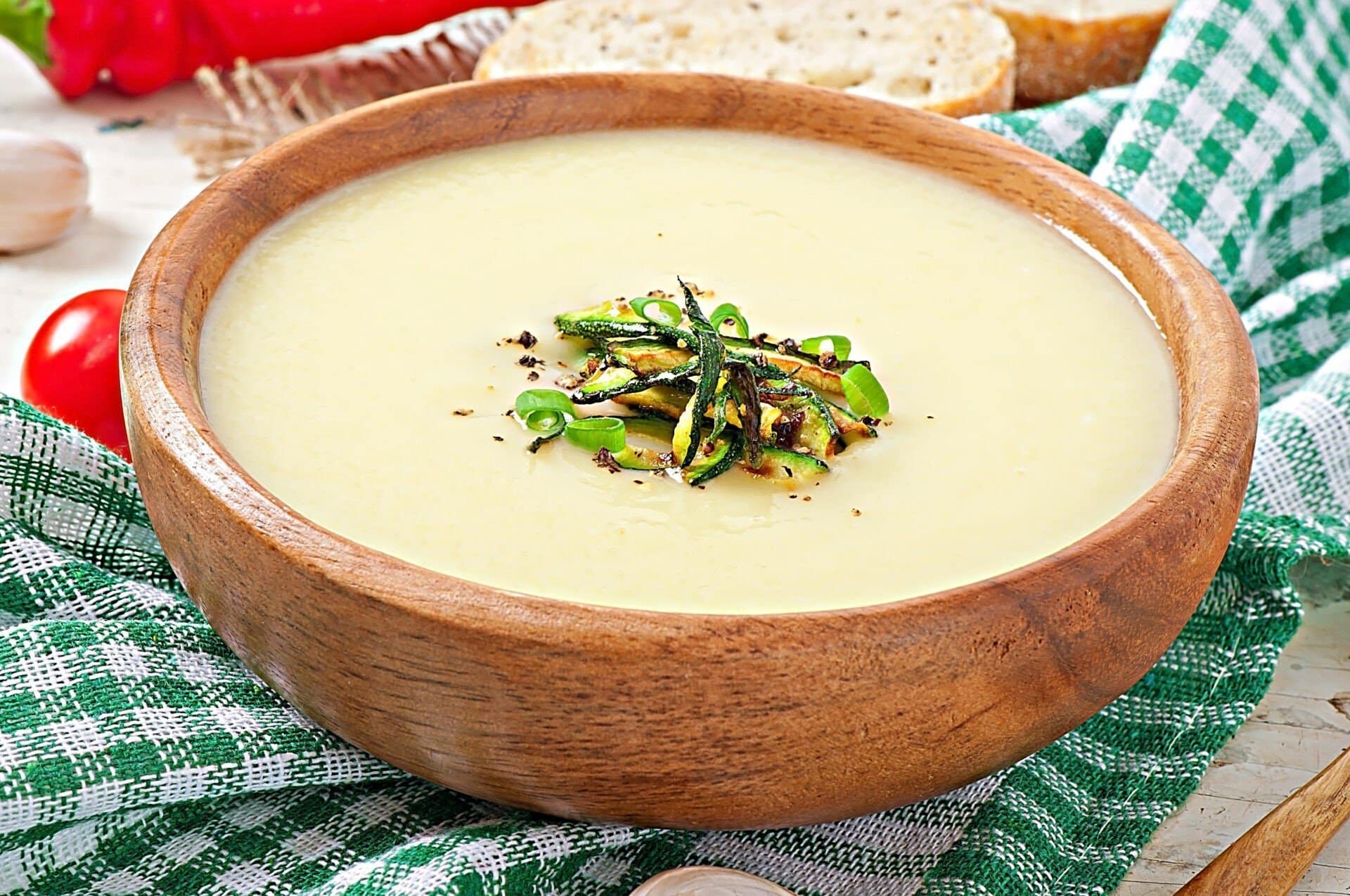 Zucchini Cream Soup With Garlic And Chilli